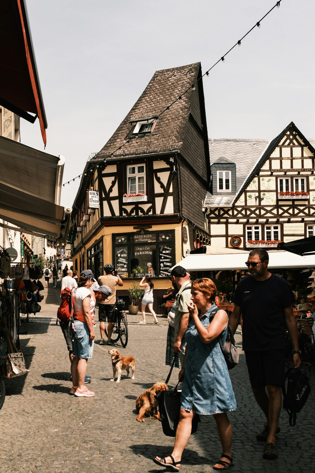 german people discussing
